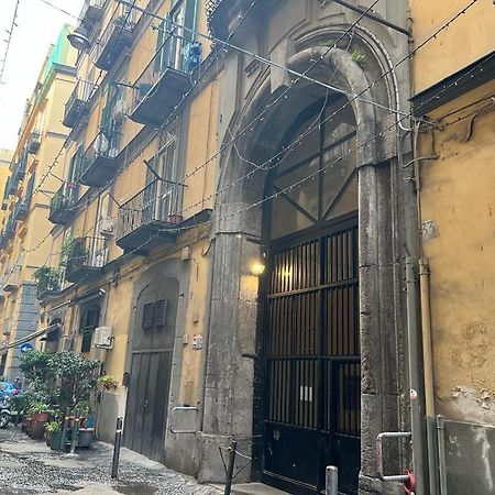 La Chicca Appartamento Intero Nei Quartieri Spagnoli Nápoly Kültér fotó